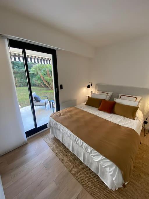 T2 Avec Terrasse Et Jardin Apartman Cannes Kültér fotó